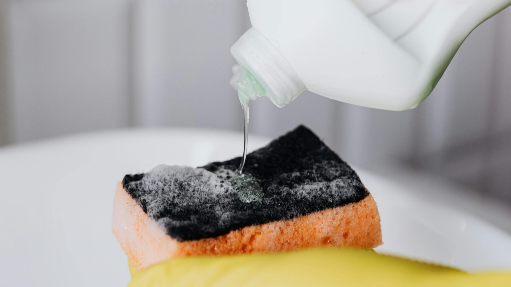 Pandhuan kanggo Ngerteni Ehoksit Alkohol Lauryl: Aplikasi industri saka surfactants non-ariik multifunctional